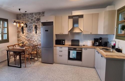 Lagoudi Zia Casa | Apartment in Zia with terrace