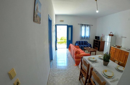 Pedi Apartamento | Apartamento 'Irene Family' con vistas al mar, Wi-Fi y aire acondicionado