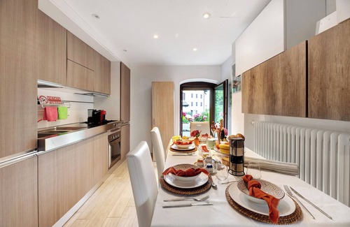 Delebio Apartamento | Apartamento 'Isa' con vistas a la montaña, Wi-Fi y aire acondicionado
