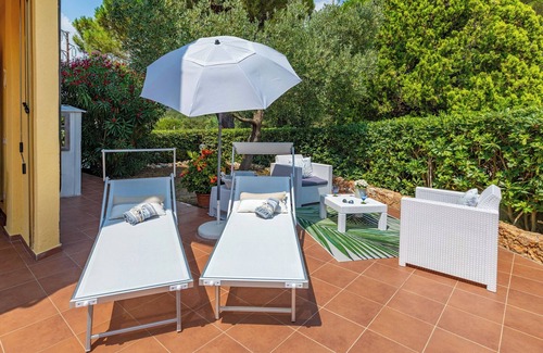 Finale Ligure Apartamento | Apartamento "Isabel Beach and Bike" con jardín privado y Wi-Fi