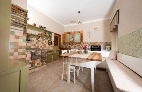 Zalec Casa | Apartment Island Country House in Savinja Valley
