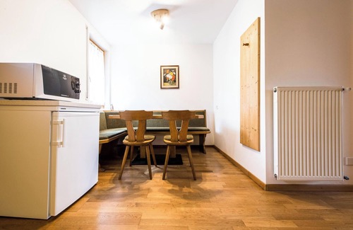 Caminata di Tures Apartamento | Apartamento 'Issingerhof 1' con vistas a la montaña, jardín y Wi-Fi