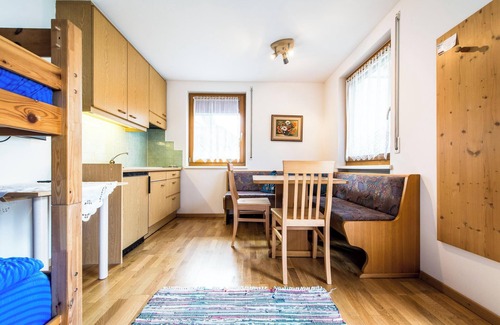 Caminata di Tures Apartamento | Apartamento "Issingerhof 2" con vistas a la montaña, terraza y Wi-Fi