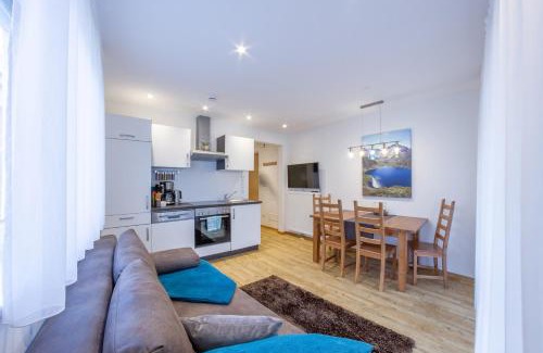 San Leonardo in Passiria Apartamento | Apartments Hubertus - central St Leonhard - free parking - Netflix - PasseiertalCard included - hiking and biking from doorstep