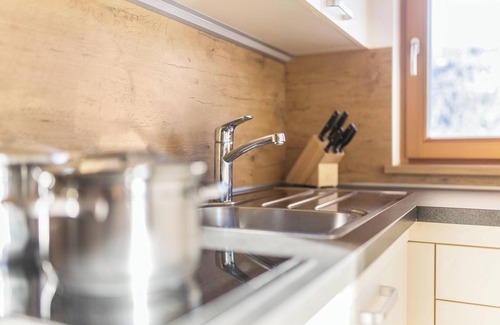 San Martino in Badia Apartamento | Apartamento 'Ciasa Funtanies Sas Dla Crusc' con vistas a la montaña, jardín compartido y Wi-Fi