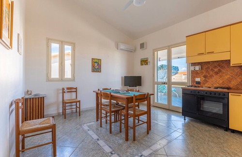 Casuzze Apartamento | Apartamento 'Vista Mare' con vistas al mar, Wi-Fi y aire acondicionado