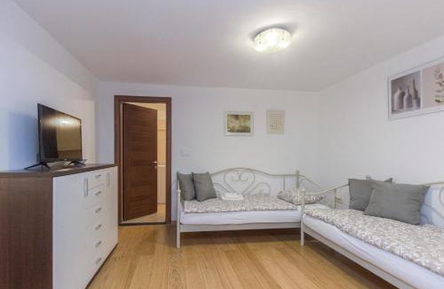 Plisac Apartamento | Apartment Ivan city center