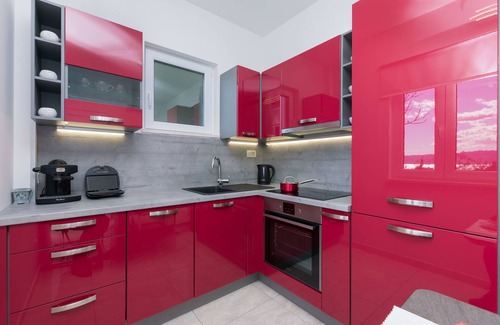 Dugi Rat Apartamento | Apartamento Ivano (61101-A1) - Dugi Rat