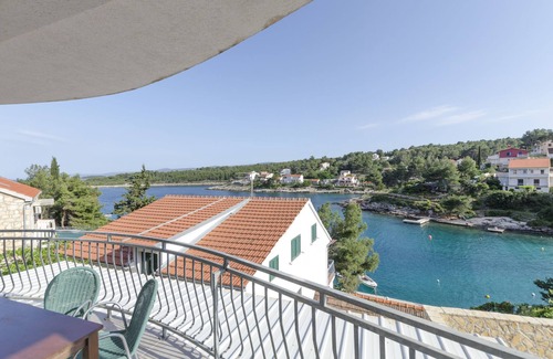 Cove Basina (Jelsa) Apartamento | Apartamento Ivo (38672-A2) - Basina