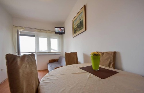 Ribarica Apartamento | Apartment J&N in Karlobag - 5 persons, 2 bedrooms