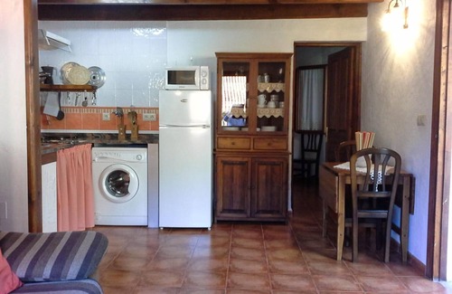 Alles Apartamento | Apartamento 'Jana' con vistas a la montaña, terraza privada y Wi-Fi