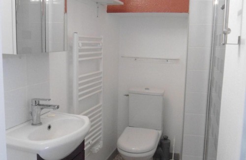 Decre-Cathedrale Apartamento | Apartment Jardin en Ville by Interhome
