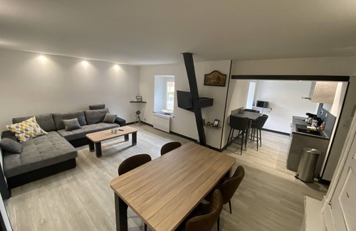 Contrexeville Apartamento | Apartamento-Ciudad-Baño en la habitacion-Vista a la Ciudad-Classé 4 étoiles