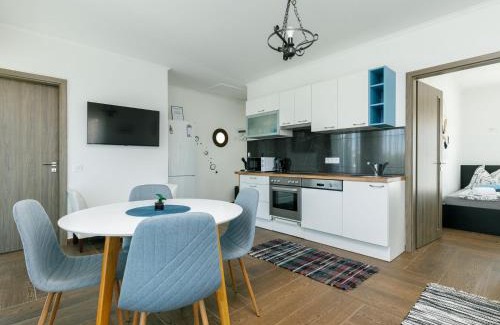 Balatonszarszo Apartamento | Apartment Johann 2 by Interhome