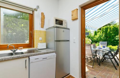 Balatonakali Apartamento | Apartment Junglans 3 by Interhome