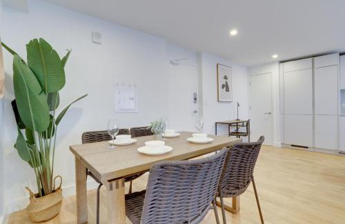 Radnor - Fort Myer Heights Apartamento | Apartment Just 10 Minutes Away to Airport