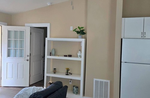 Magnolia Apartamento | Apartment just 23 minutes from Texas Renaissance Festival