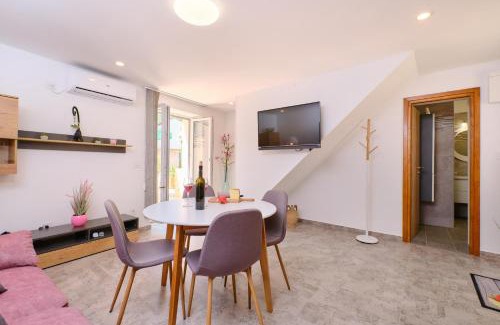 Mali Losinj Apartamento | Apartment Kaleta