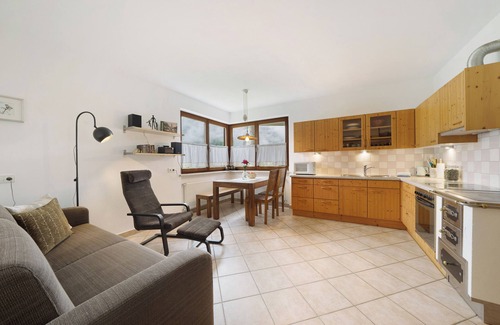 San Pancrazio Apartamento | Apartamento 'Kati's Haus' con vistas a la montaña, terraza privada y jardín compartido