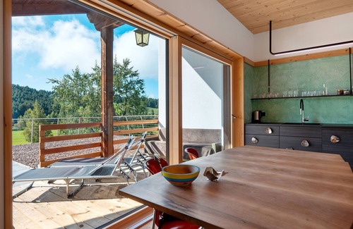 Nova Ponente Apartamento | Apartamento 'Kesselmoos' con vistas a la montaña, terraza privada y wifi