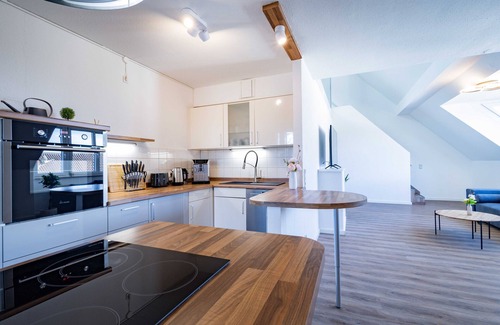 Emmendingen Apartamento | Apartamento 'Kim Fewo 1' con Wi-Fi