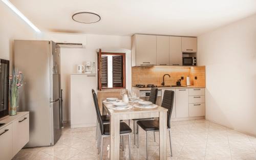 Klimno Apartamento | Apartment Klimno