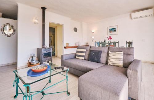 Vale de Covo Apartamento | Apartment Konstantin