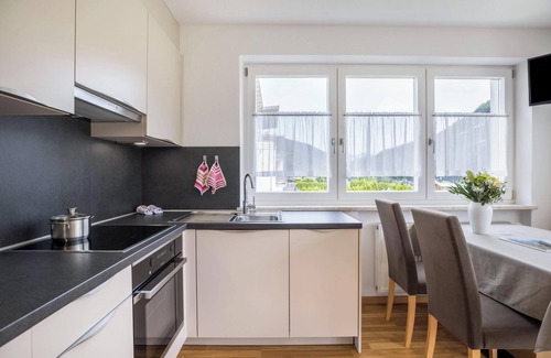 Perca Apartamento | Apartamento 'Kronsun Harmonie' con vistas a la montaña, jardín compartido y Wi-Fi