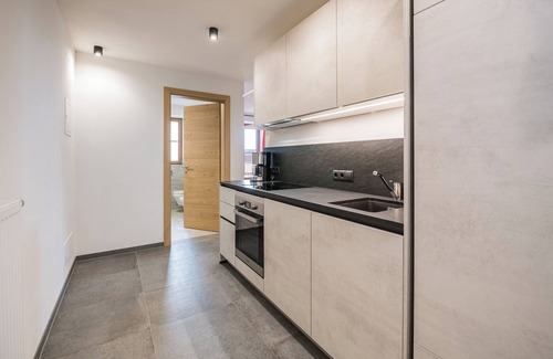 Vierschach Apartamento | Apartamento 'Kuenz Dolomites 4' con vistas a la montaña, balcón y Wi-Fi