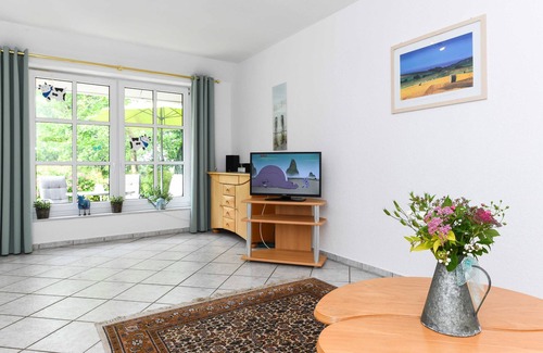 Horum Apartamento | Apartment Kuh - Ferienhof Sjuts