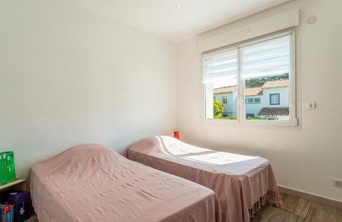 Le Pradet Apartamento | Apartment L'Aquilon by Interhome