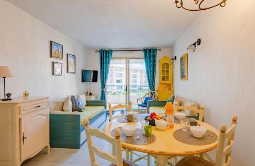 Frejus Port Apartamento | Apartment L'Open-1 by Interhome