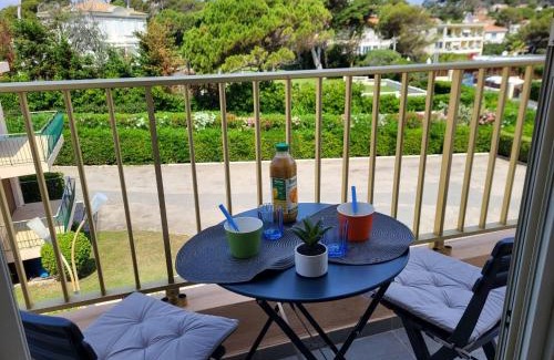 Cap-d'Antibes Apartamento | Apartment La Bouée-1 by Interhome