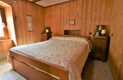 Fraccia Apartamento | Apartment La Casetta di Biorca by Interhome