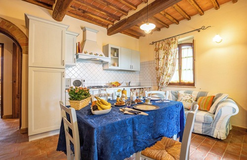 Vergelle Apartamento | Apartamento 'La Casina Di Helen' con piscina compartida, Wi-Fi y aire acondicionado