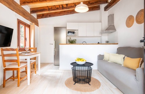 Establiments Apartamento | Apartamento 'La Casita' con vistas a la montaña, piscina compartida y Wi-Fi