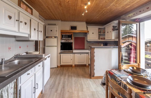 Cordon Apartamento | Apartamento 'La Charbonnière' con vistas a la montaña, jardín privado y Wi-Fi