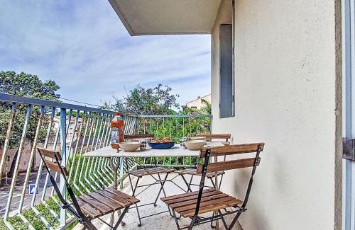Six-Fours-les-Plages Apartamento | Apartment La siesta by Interhome