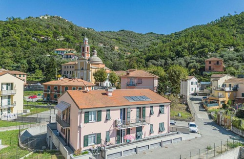 Sestri Levante Apartamento | Apartment La Gerbera by Interhome