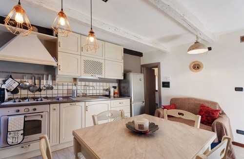 Comero Apartamento | Apartamento "La Ghianda" con terraza y Wi-Fi