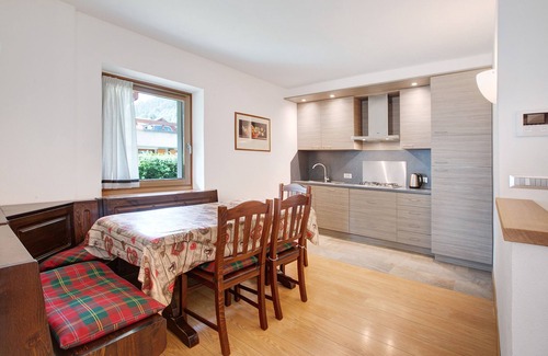 Santa Lucia Apartamento | Apartamento "La Casa di Armando Stelvio" con vistas a la montaña, jardín y Wi-Fi