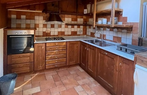 Arvier Apartamento | Apartamento "La Leuna" con vistas a la montaña, jardín y Wi-Fi