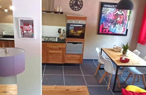 Bonneville Apartamento | Apartamento 'La Lisière T2' con vistas a la montaña, jardín compartido y Wi-Fi