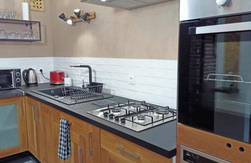 Bonneville Apartamento | Apartamento 'La Lisière T2' con vistas a la montaña, jardín compartido y Wi-Fi