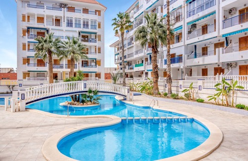 La Mata Apartamento | Apartamento 'La Mata Beach' con piscina compartida, Wi-Fi y aire acondicionado