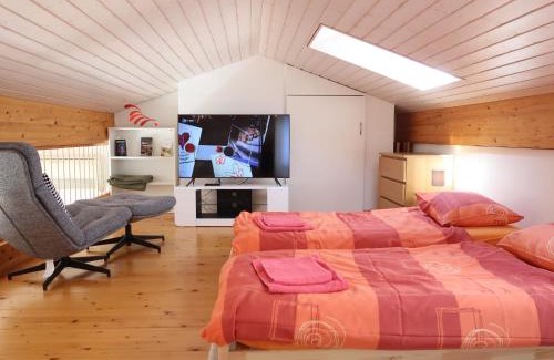 Bouveret Apartamento | Apartment La Perouse D1-2 by Interhome