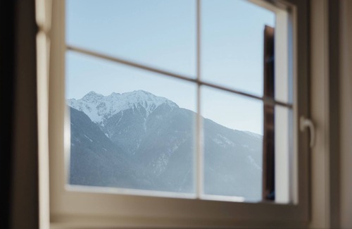 Molini di Tures Apartamento | Piso de vacaciones "La Residenz" con vista a la montaña y WLAN