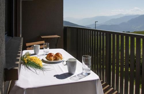 Falera Apartamento | Apartment La Siala Apt-63 by Interhome