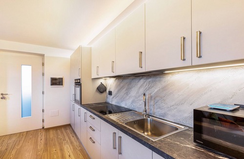 Carano Apartamento | Apartamento 'La Sorgente Ville Di Fiemme' con vistas a la montaña, terraza privada y Wi-Fi