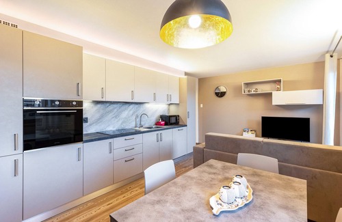 Carano Apartamento | Apartamento 'La Sorgente Ville Di Fiemme' con vistas a la montaña, terraza privada y Wi-Fi